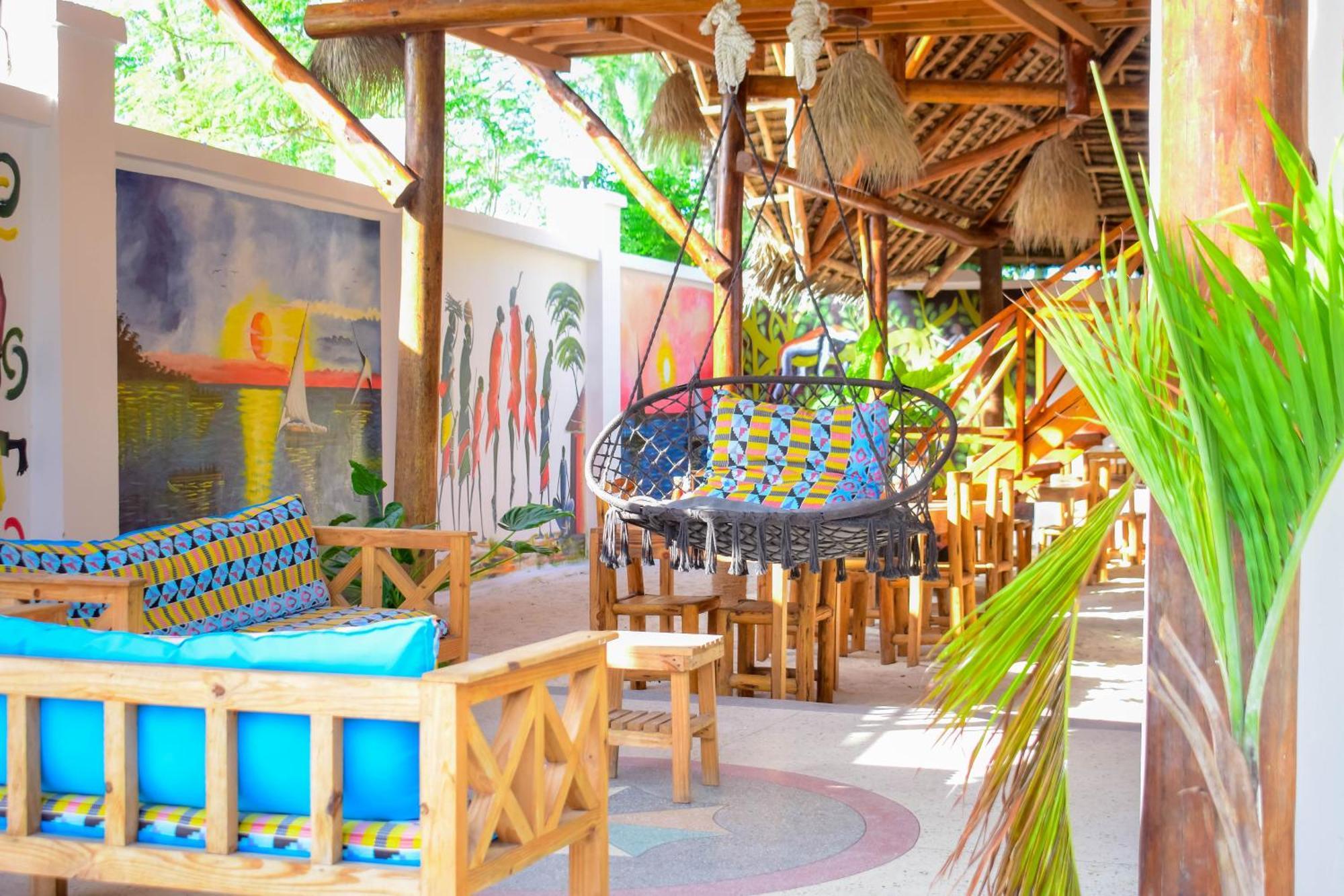 Uhuru House And Restaurant Nungwi Zewnętrze zdjęcie